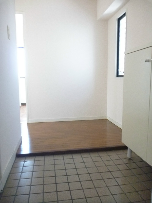 ガーデンパレス深井 玄関