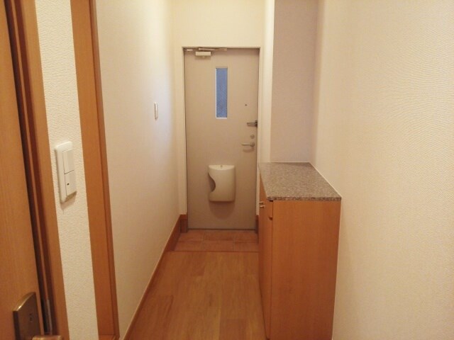 ジン　シャン 玄関