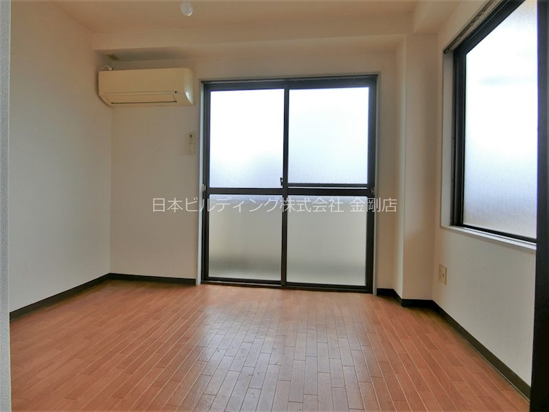 ロイヤルハイツ北野田 ベッドルーム