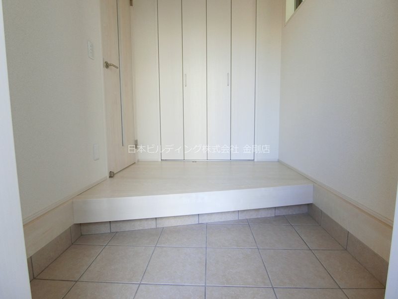 フジパレス戸建賃貸松ケ丘西町  玄関