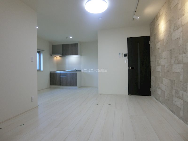 リバティ川西 リビング