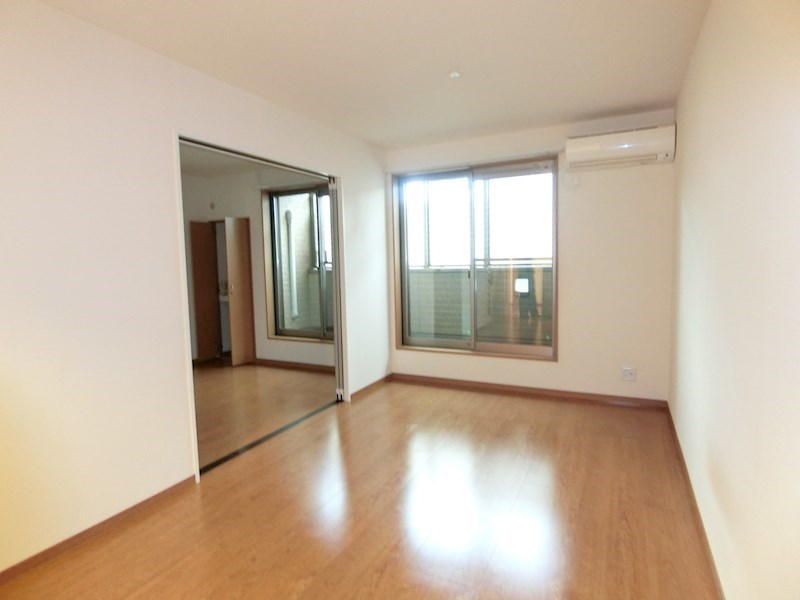 ロイヤルハイツ リビング