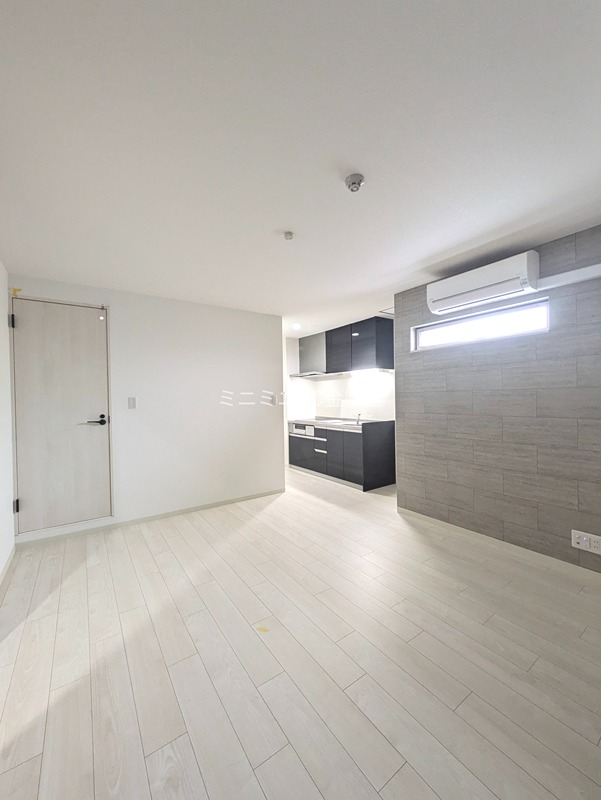 フォレストクリエオーレ金剛 リビング