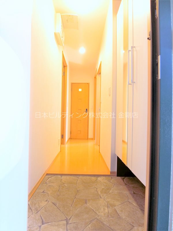 オリーベンハウス高辺 玄関