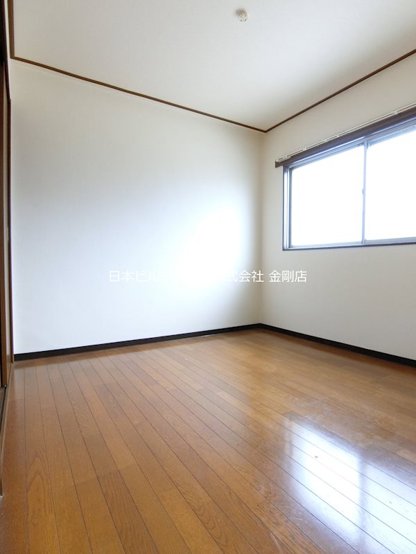 川端マンション ベッドルーム