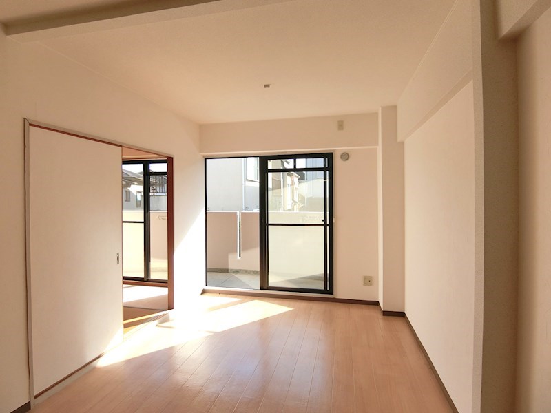 シェラ金剛 リビング