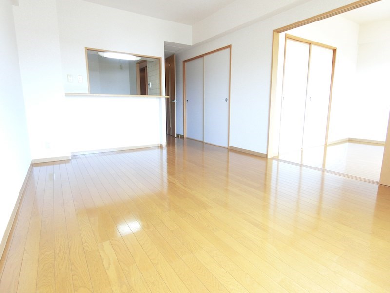 シャルマン和泉 リビング