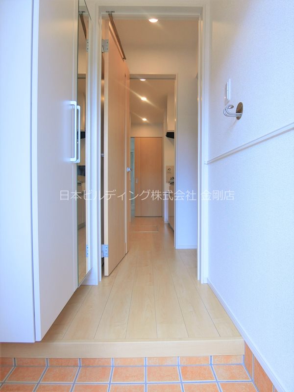 クラルテ　M 玄関