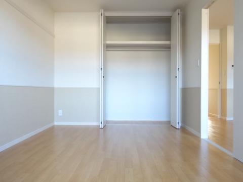 エスポワールⅡB棟 ベッドルーム