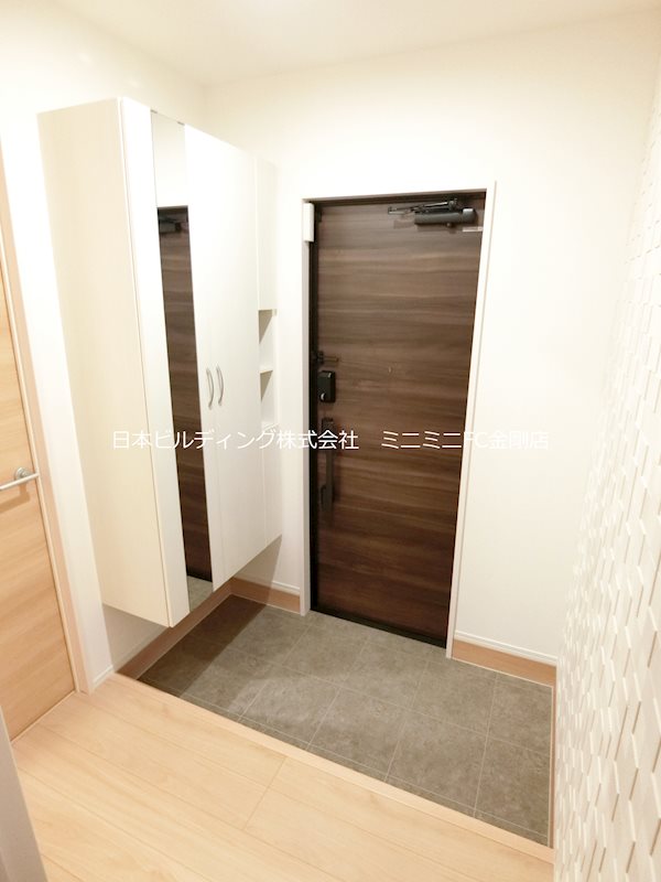 agerate　B棟  玄関