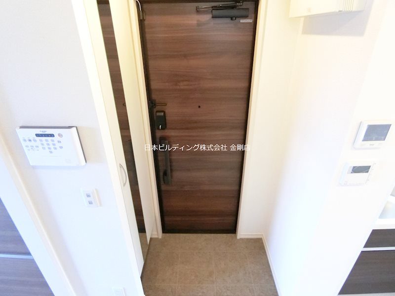 COLORATO狭山 玄関