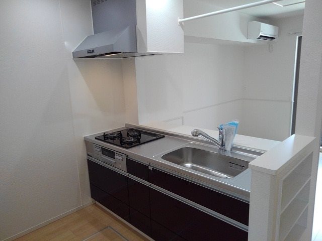 パフューム中央2 キッチン