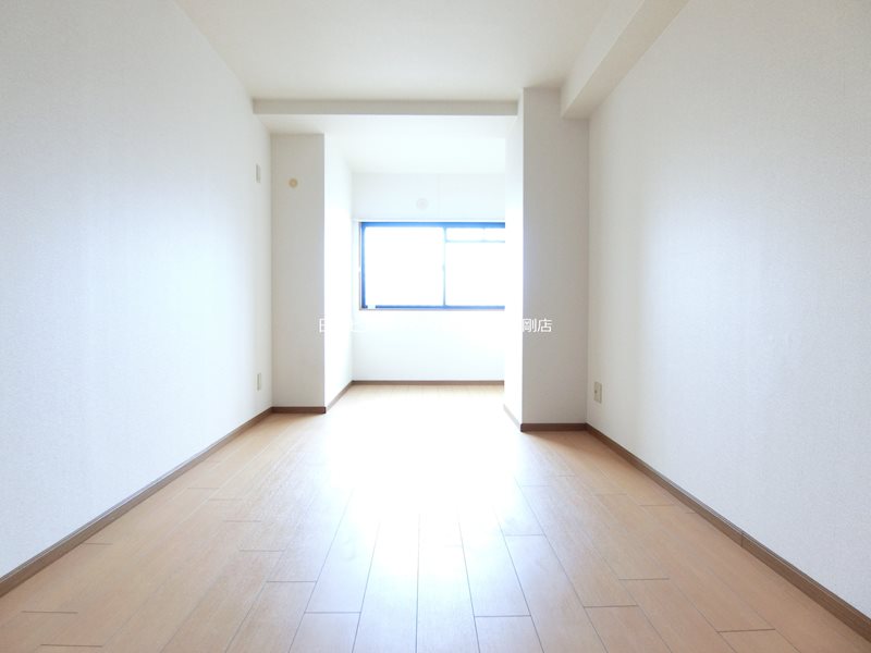 エンブレス その他11