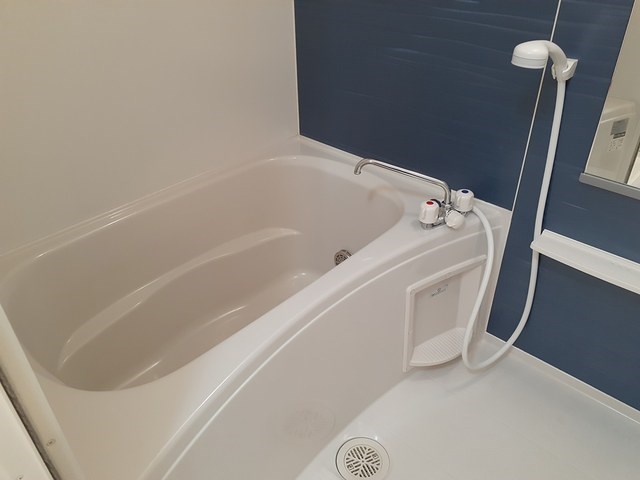 シュティル 風呂画像