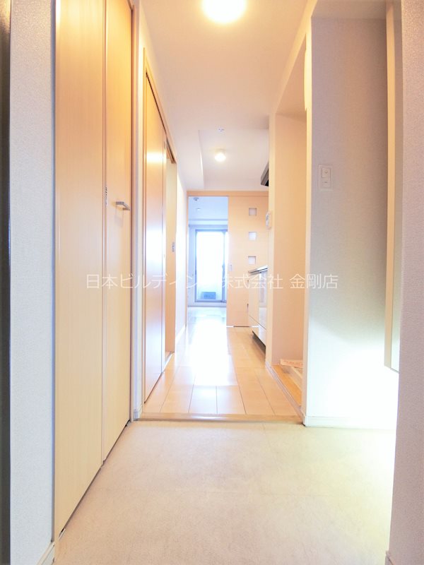 ライルエフ北野田 玄関