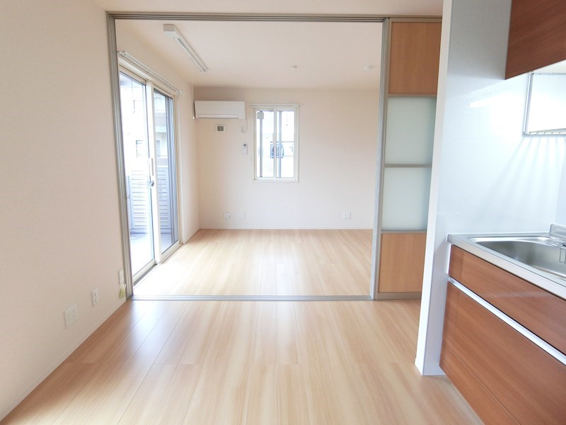 モア・サンハイム その他9