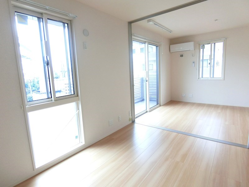 モア・サンハイム その他12