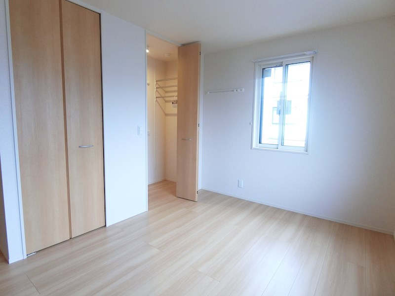 モア・サンハイム ベッドルーム