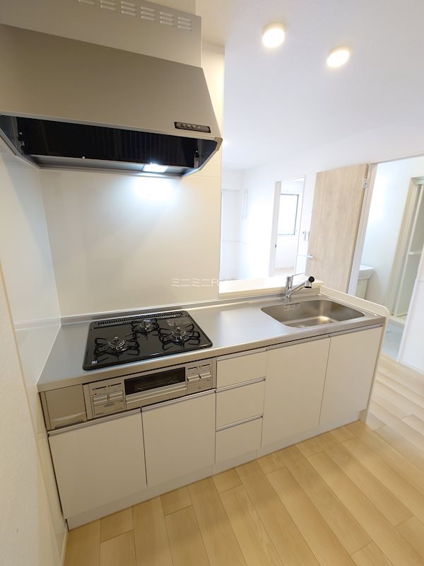 ソレアード・ニシキⅢA キッチン