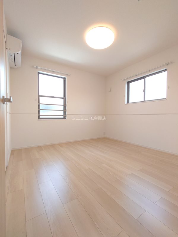 ソレアード・ニシキⅢA ベッドルーム