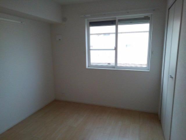 ファミリア ベッドルーム