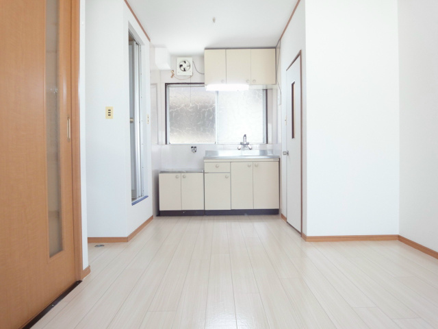 美津屋マンション リビング