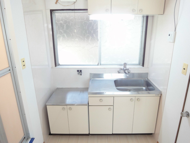 美津屋マンション キッチン