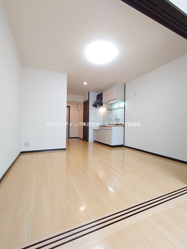 サンライズ中野 リビング