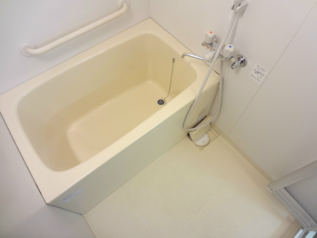 ウエストインヒルズ 風呂画像