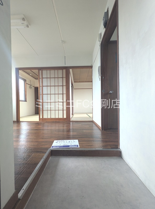 虹ヶ丘マンション 玄関