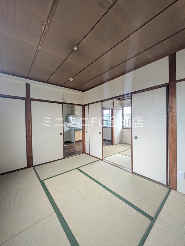 虹ヶ丘マンション ベッドルーム