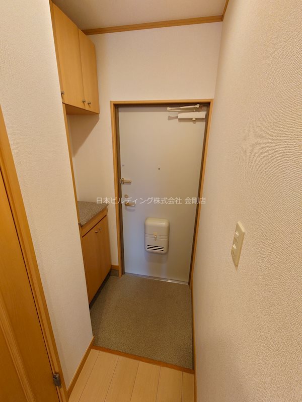 ローレルハイツ 玄関