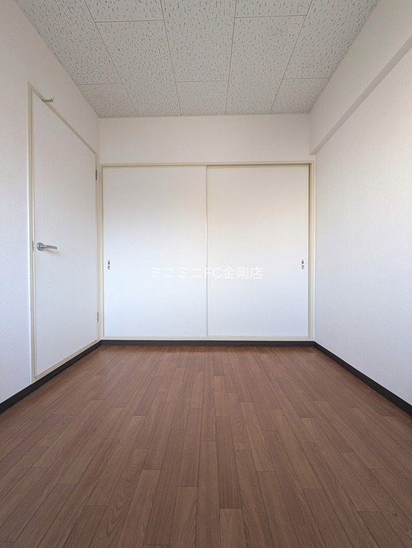 アミール西野 ベッドルーム