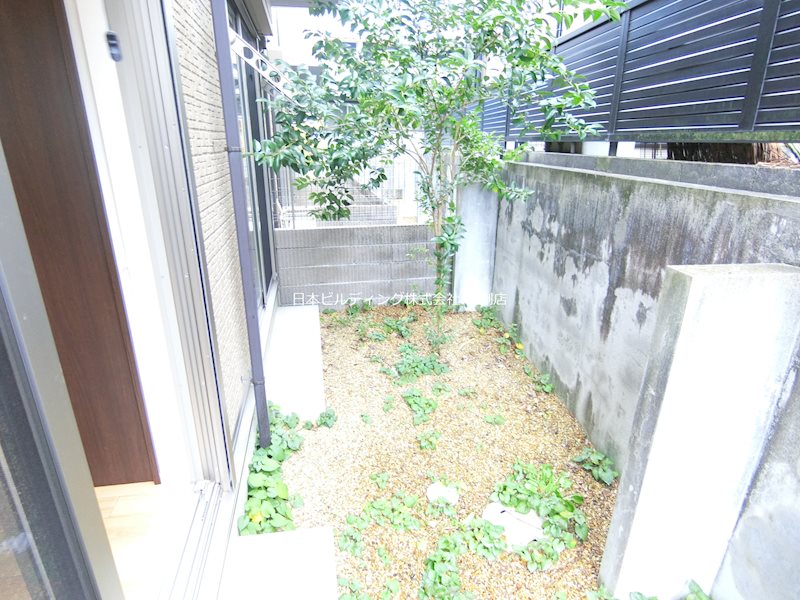 エルメゾン大美野 ベランダ