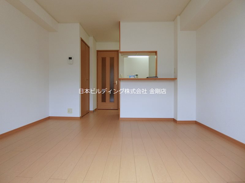 クリスタルブライト リビング