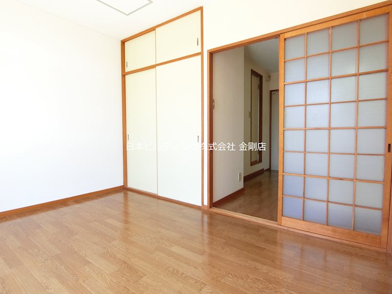 光ハイツ・杉本 ベッドルーム