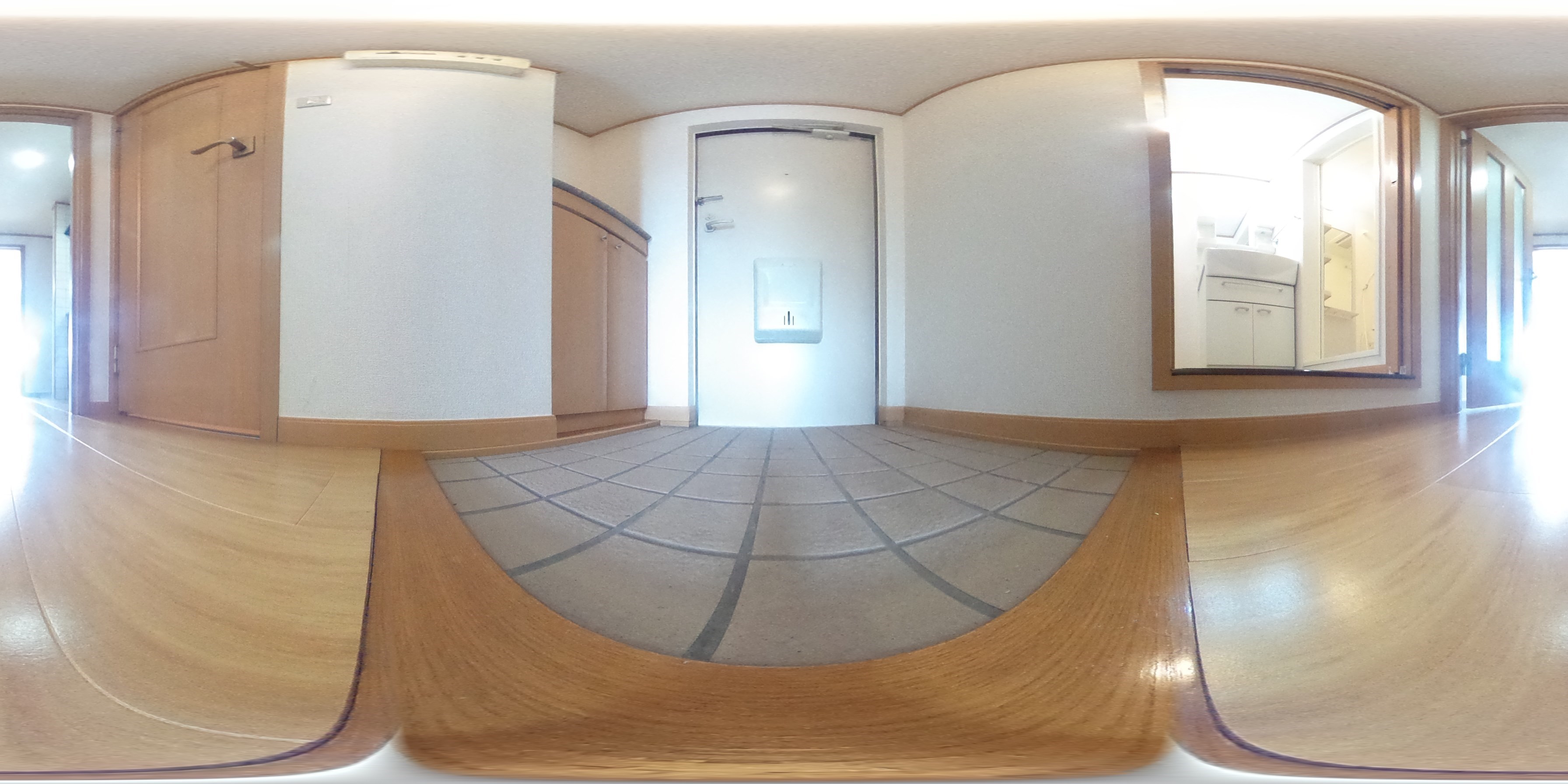 サニーコート 玄関