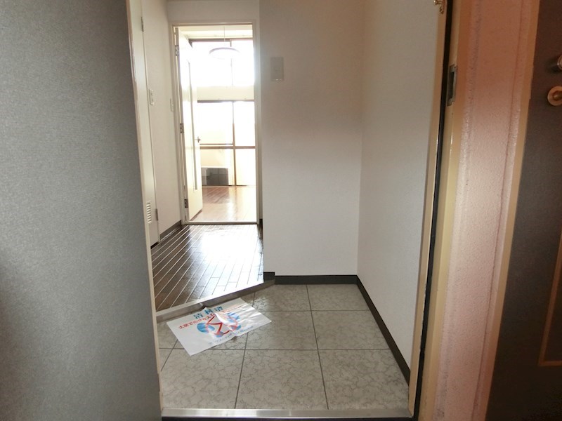 プレステージフジ狭山壱番館 玄関