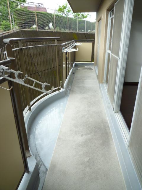 ガーデンハイム狭山A棟 ベランダ