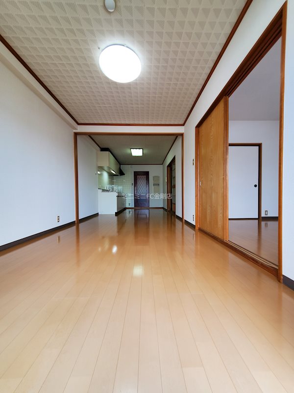 グリーンハイツ須賀 リビング