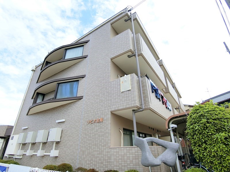 リビオ金剛 外観