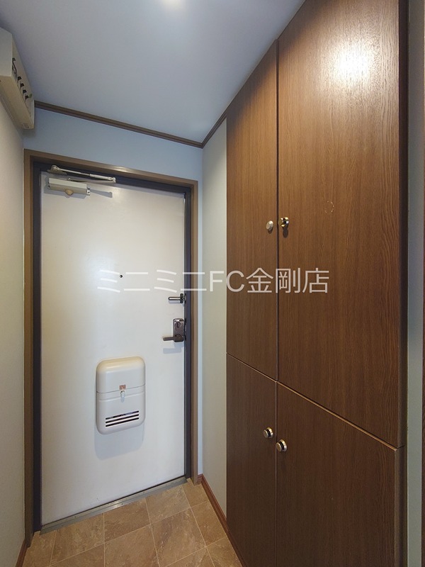 新栄プロパティー北野田Ⅰ 玄関