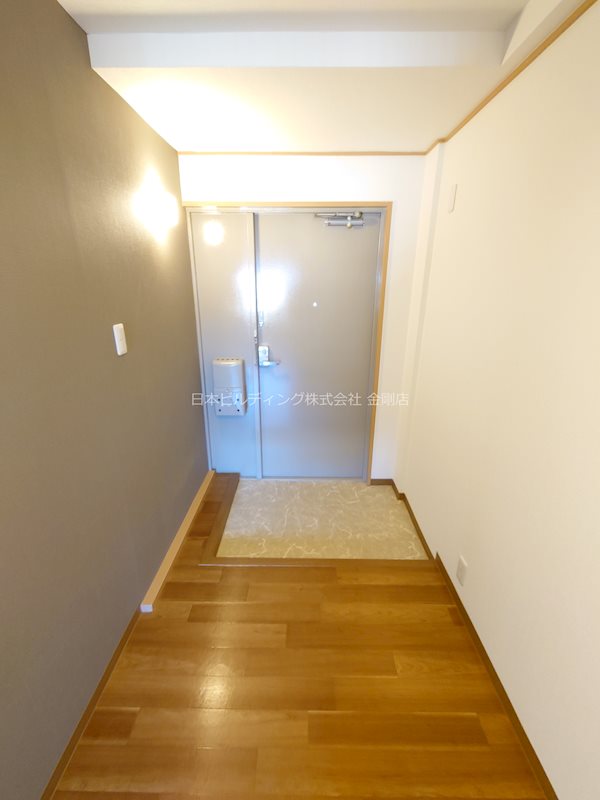 グレイスマンション 玄関