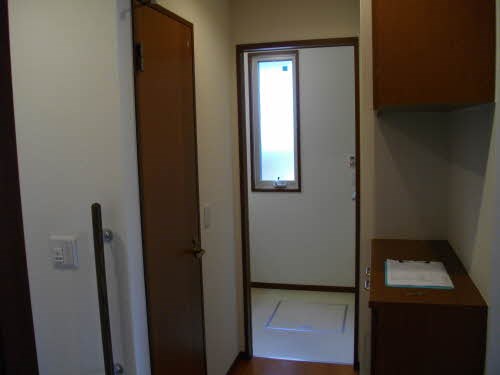 リバーサイドヴィラ 玄関