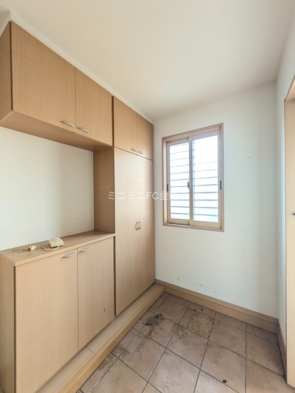 ヴィラ堂筋A棟 玄関