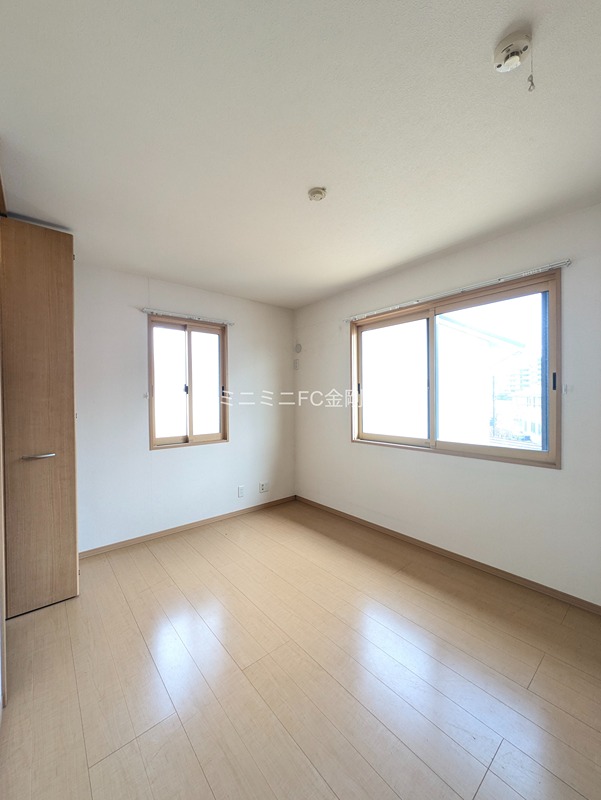 ヴィラ堂筋A棟 ベッドルーム