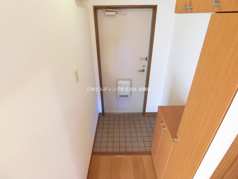 ルミエール・ド・ソレイユ 玄関