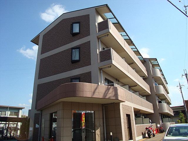 エレガンシア金剛 外観