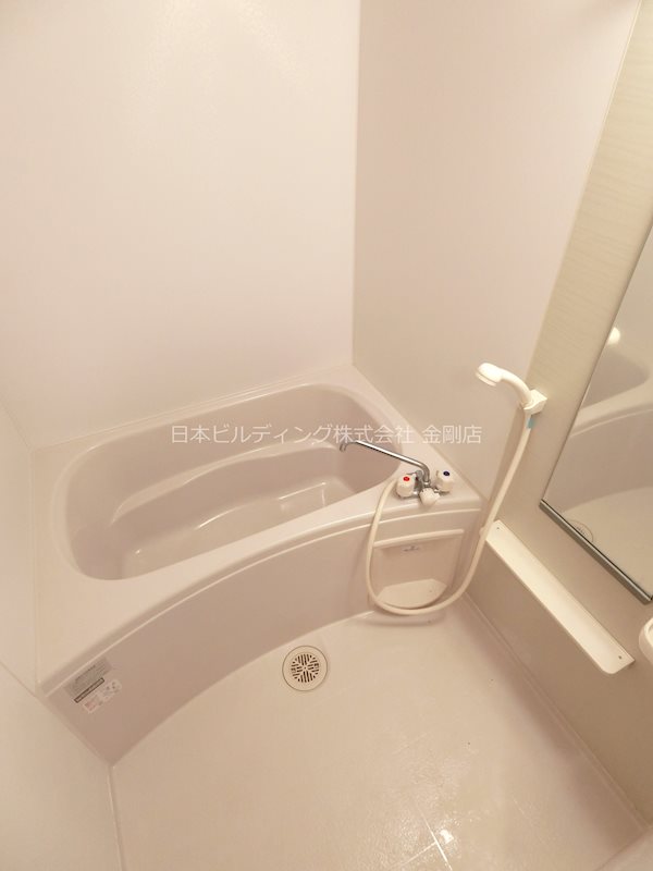 ソレアード本町 風呂画像