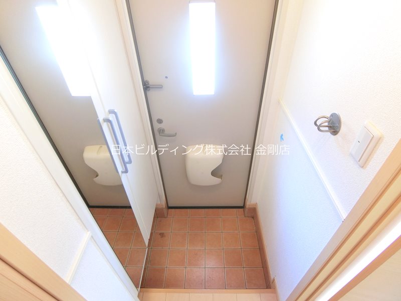 メゾン　ジャスティスA棟 玄関